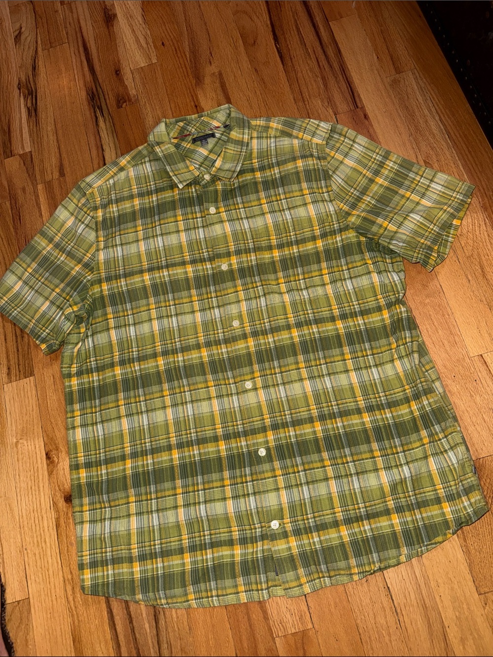 Toad&Co - Plaid Short-Sleeve Button-Up Shirt top